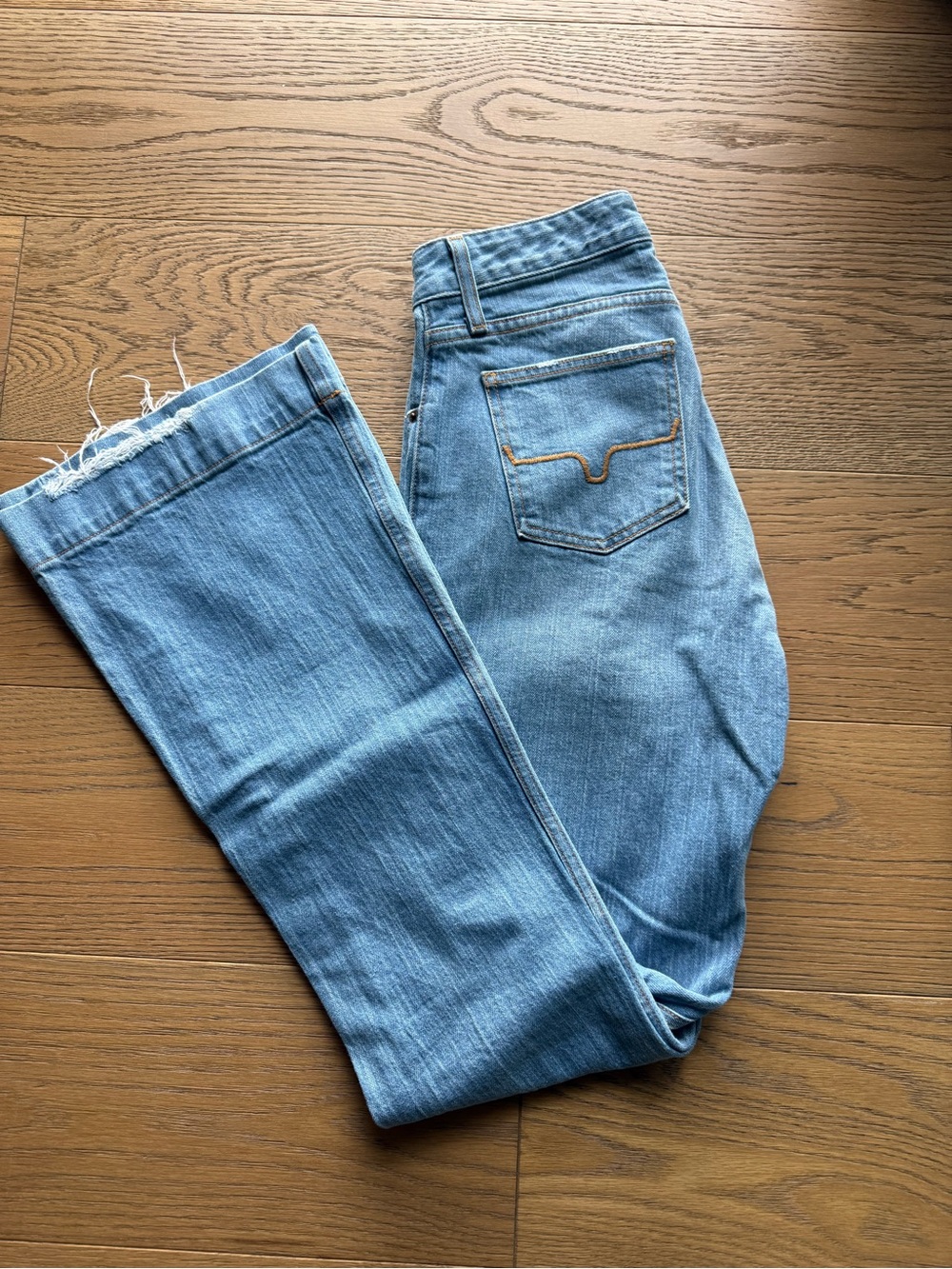 Kimes Ranch Jennifer Sugar Fade Jeans